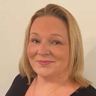 STA-Awards-Judge-2026-Rebecca_Edwards-Symmons